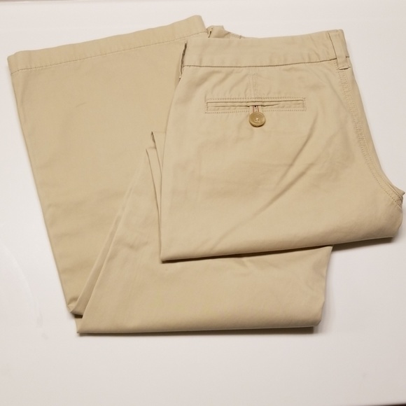Banana Republic Khaki Slacks - size 4 - Picture 4 of 8